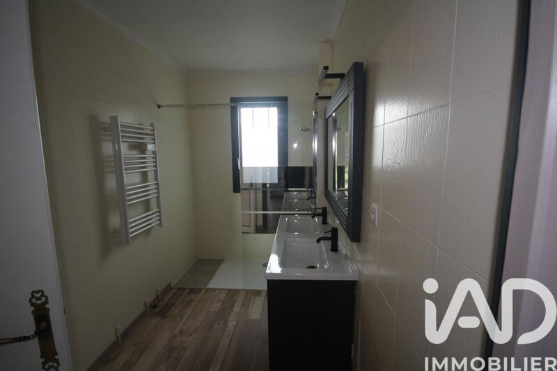 Maison de village - 110 m² - 5 pièces