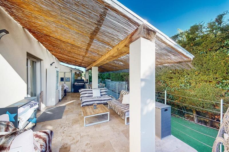 Maison - 113 m² - 5 pièces