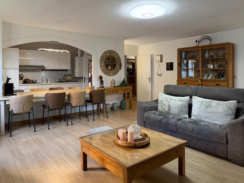 Appartement - 84 m² - 3 pièces