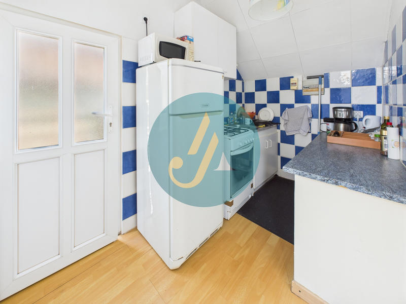 Maison - 198 m² - 11 pièces