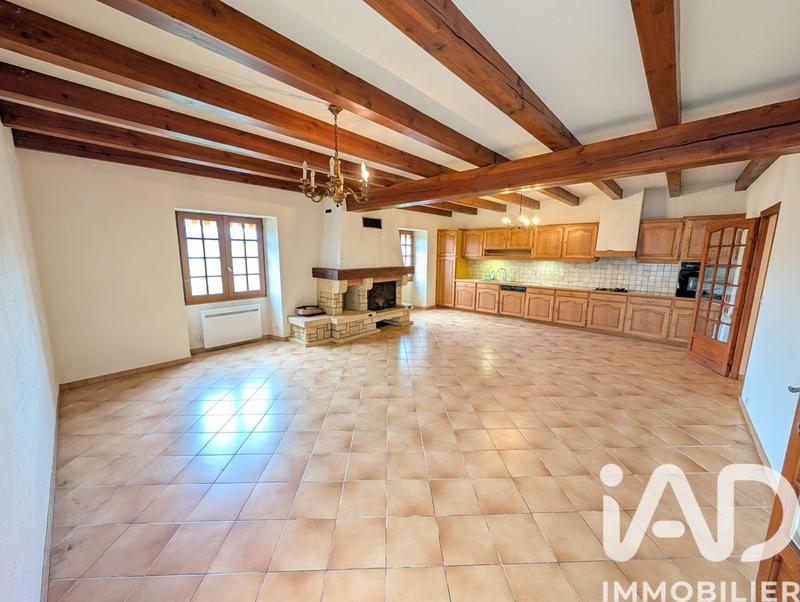 Maison - 138 m² - 4 pièces