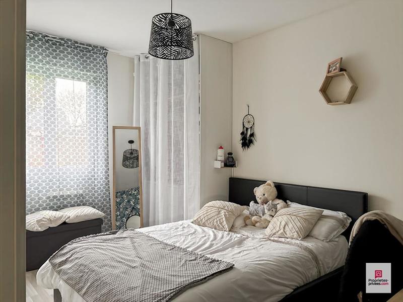 Maison - 93 m² - 4 pièces