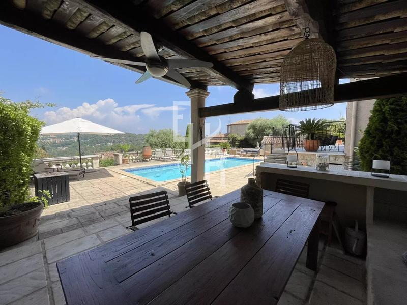 Villa - 173 m² - 7 pièces