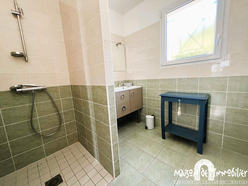 Maison - 185 m² - 7 pièces