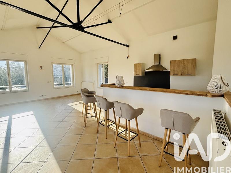 Appartement - 95 m² - 3 pièces