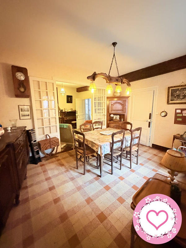 Maison - 122 m² - 5 pièces