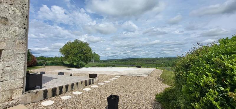 Demeure - 360 m² - 12 pièces