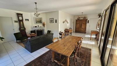 Maison - 164 m² - 7 pièces