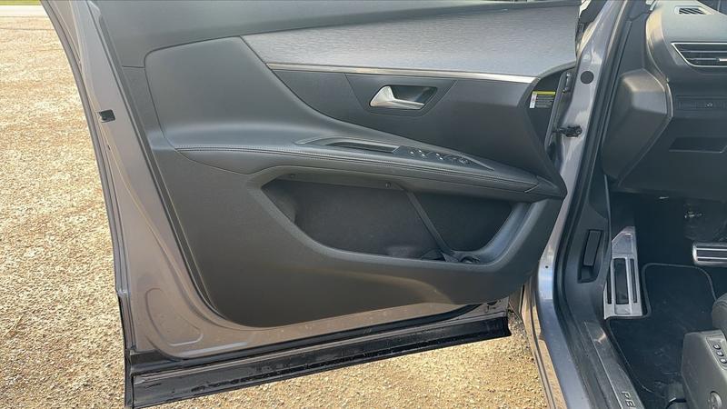 Peugeot 5008 2.0 BlueHDi 180 Eat8 Gt