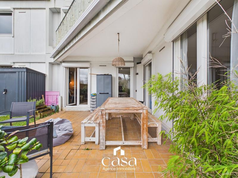 Appartement - 80 m² - 5 pièces