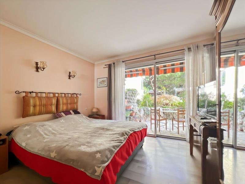 Appartement - 98 m² - 4 pièces