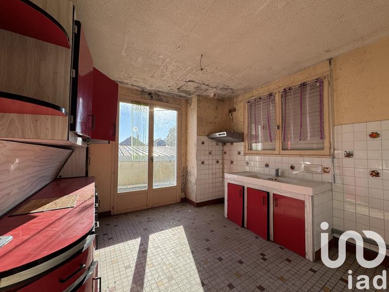 Immeuble - 2 228 m²