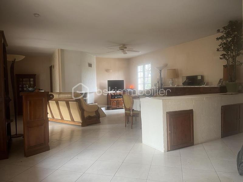 Maison traditionnelle - 136 m² - 6 pièces