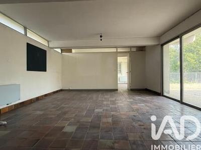 Appartement - 112 m² - 3 pièces