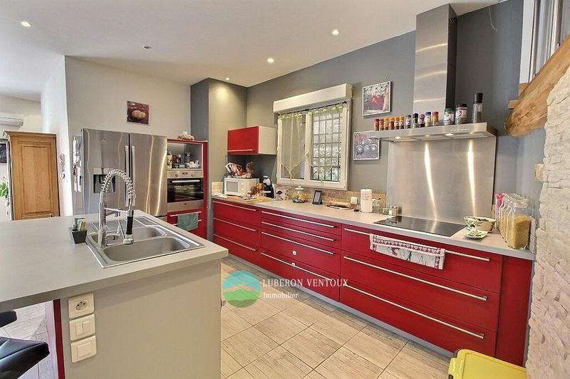 Maison - 102 m² - 3 pièces