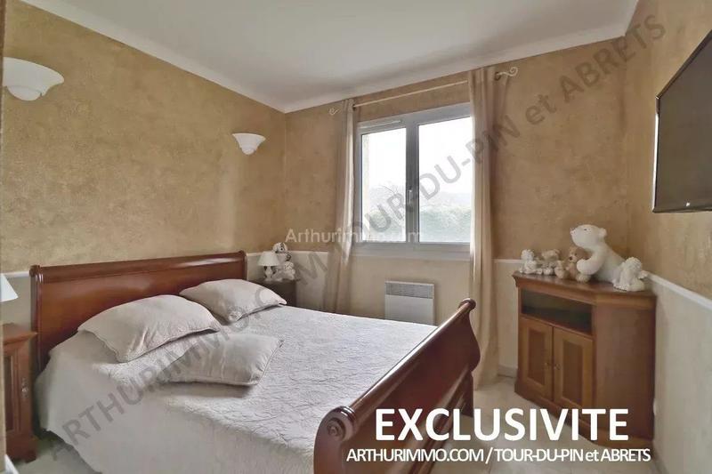 Maison - 94 m² - 4 pièces