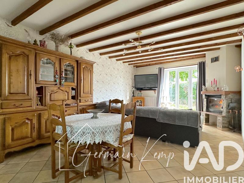 Maison - 250 m² - 9 pièces