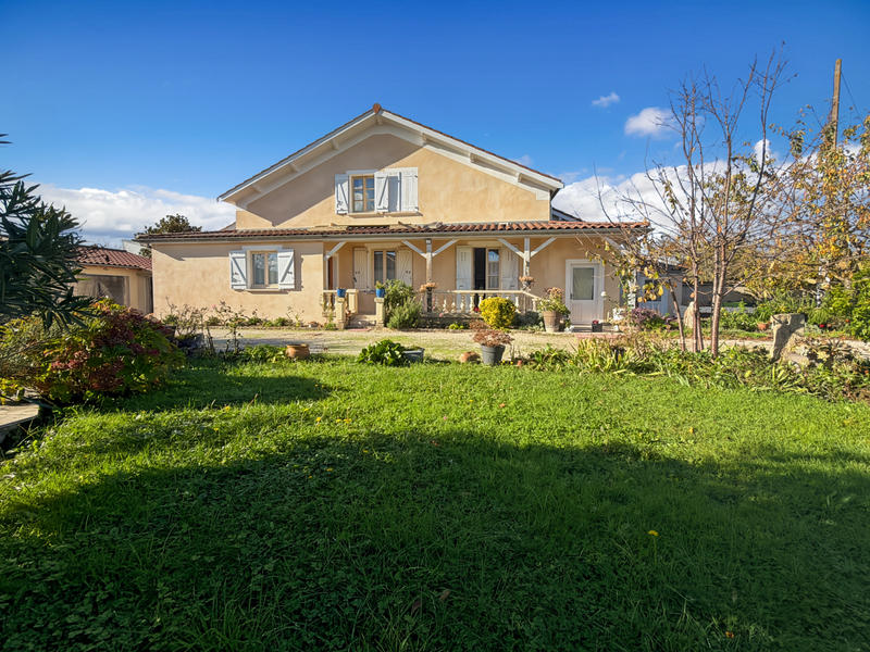 Maison - 120 m² - 7 pièces