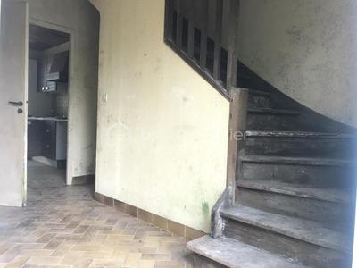 Maison - 85 m² - 5 pièces