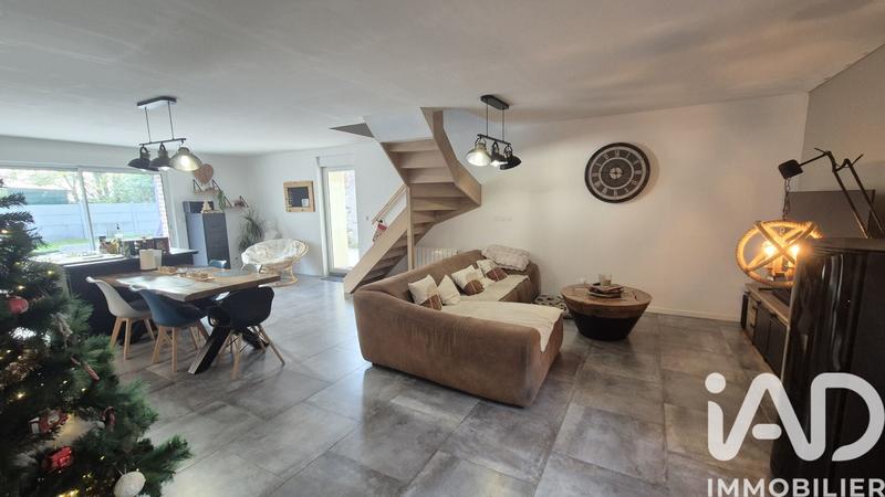 Maison de village - 202 m² - 7 pièces