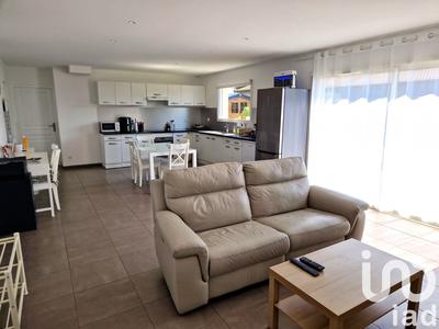 Maison - 99 m² - 6 pièces