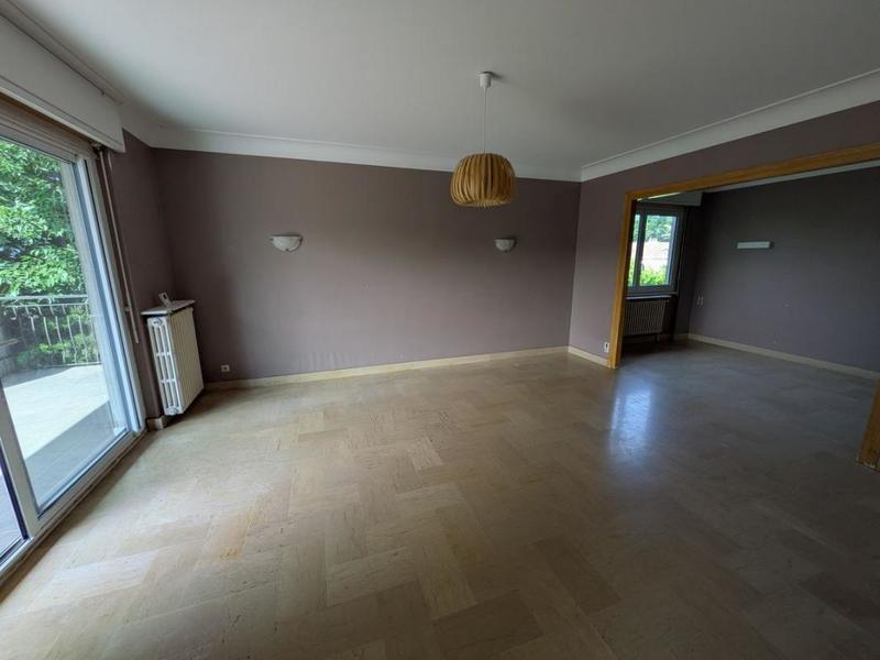 Maison - 183 m² - 5 pièces