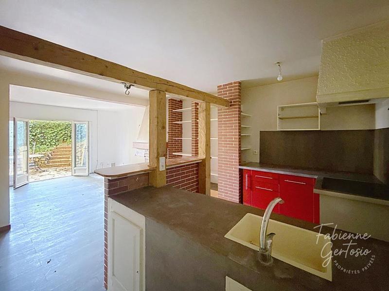 Maison - 149 m² - 6 pièces