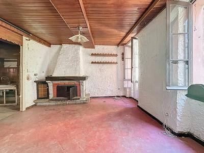 Immeuble - 139 m² - 7 pièces