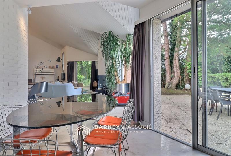 Maison contemporaine - 260 m² - 7 pièces