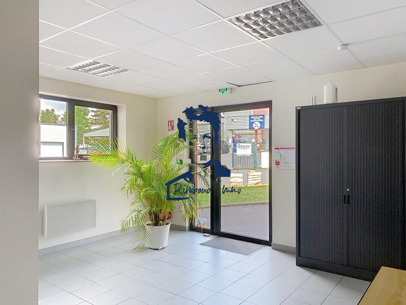 Local d'activités - 300 m²