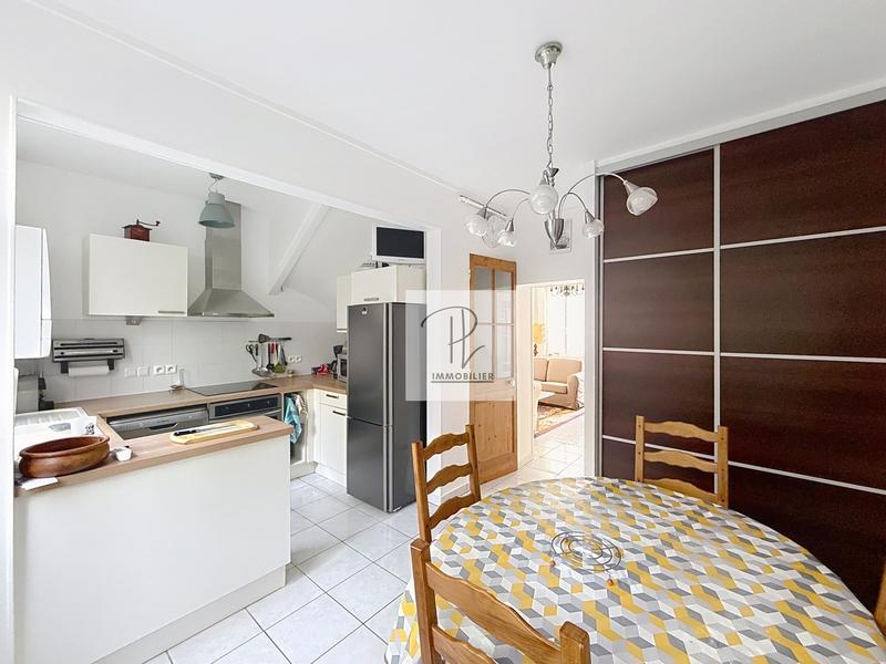 Maison - 68 m² - 5 pièces