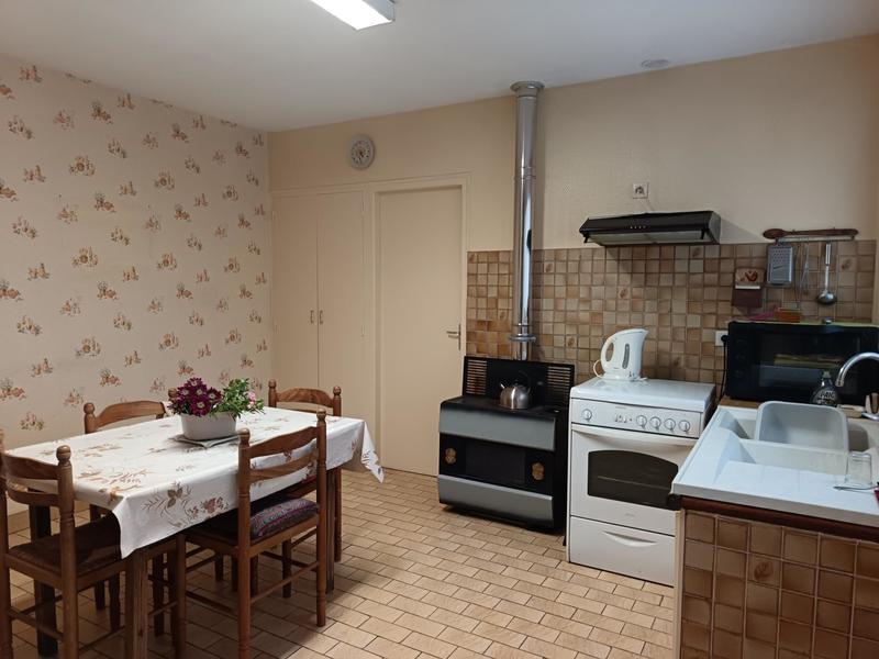 Maison - 110 m² - 4 pièces