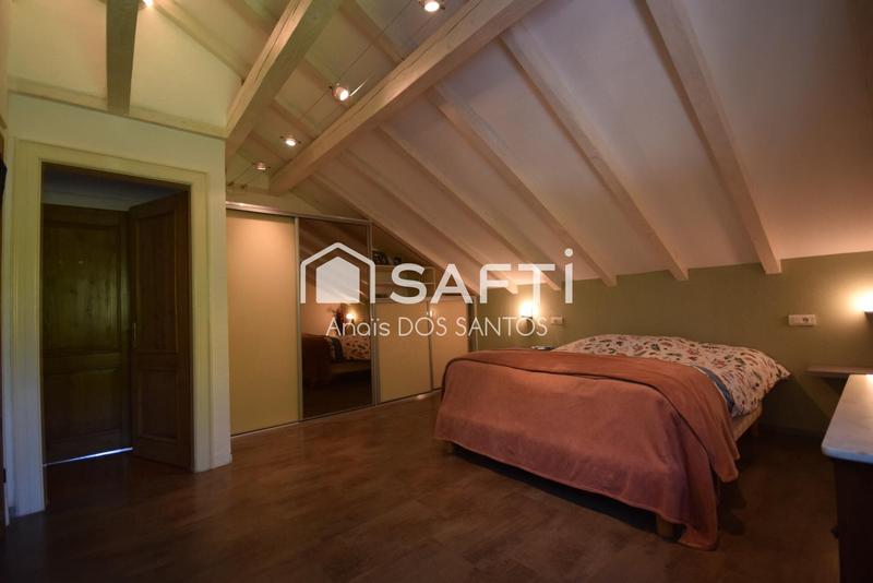 Maison - 170 m² - 5 pièces