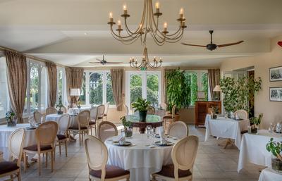 Le Fleuray Hotel et Restaurant