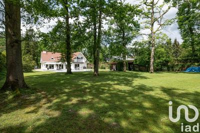 Maison - 270 m² - 7 pièces