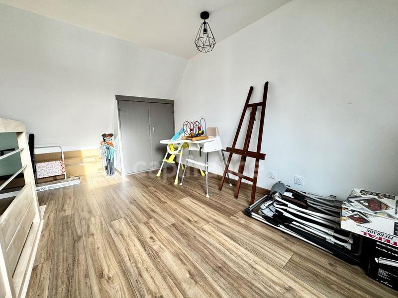 Maison - 137 m² - 7 pièces