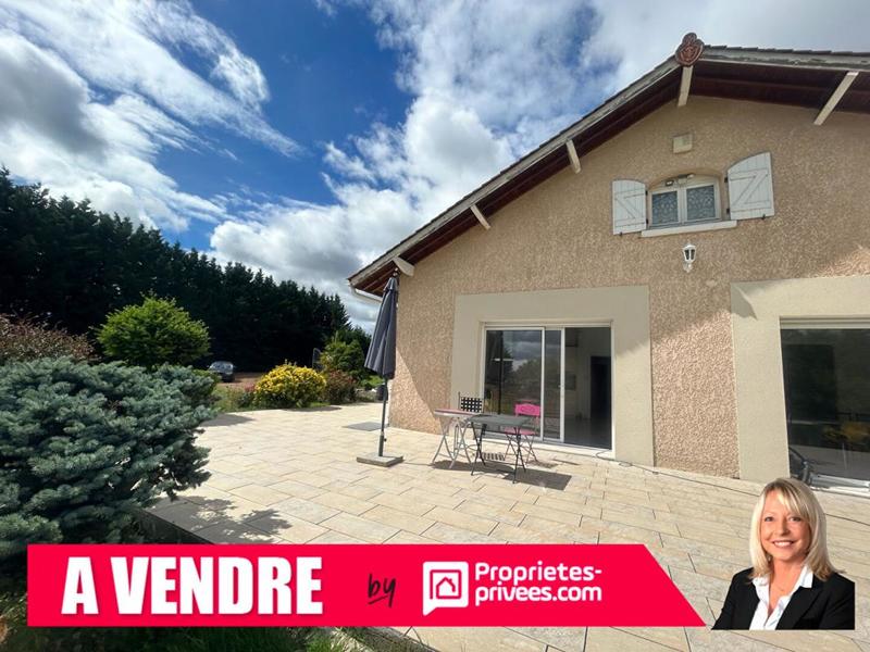 Maison - 210 m² - 6 pièces