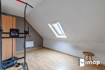 Maison - 136 m² - 5 pièces