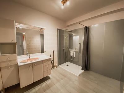 Appartement - 115 m² - 5 pièces