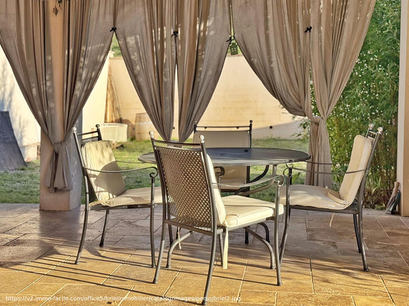 Maison - 174 m² - 7 pièces