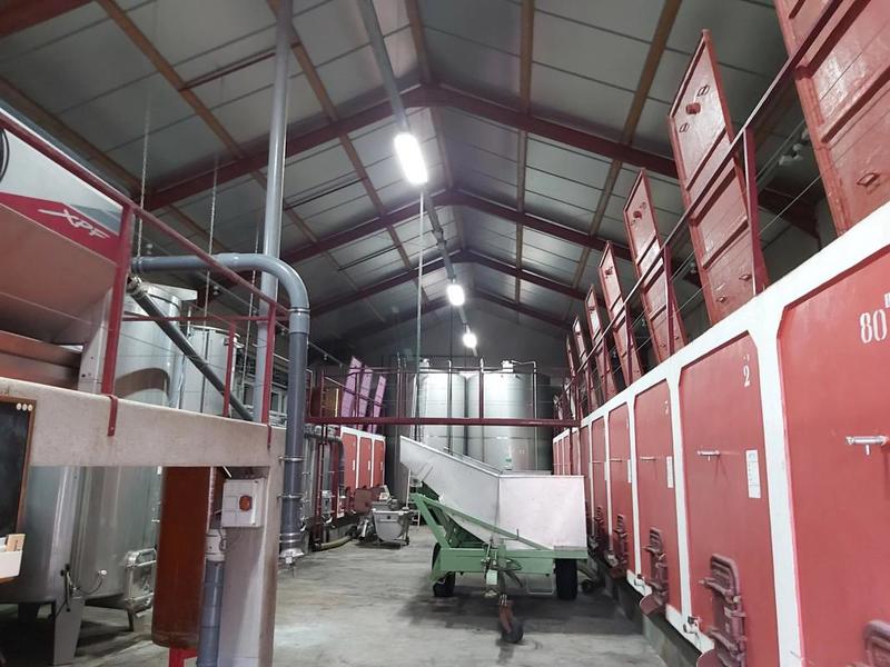 Propriété - 212 m² - 5 pièces