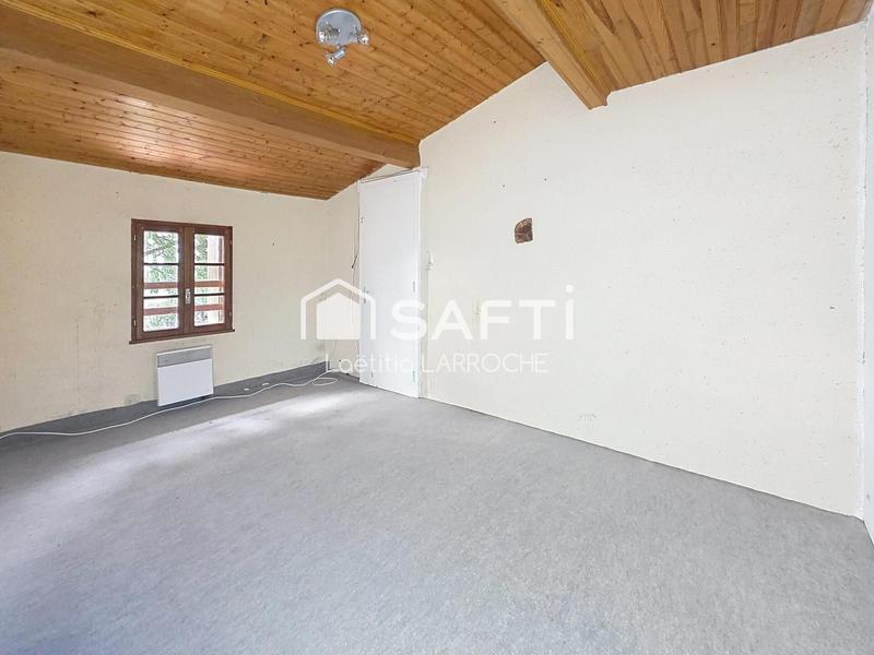 Maison - 225 m² - 10 pièces