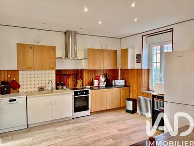 Maison - 145 m² - 7 pièces