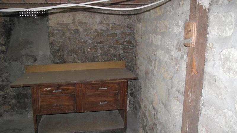 Bureau - 83 m² - 1 pièce