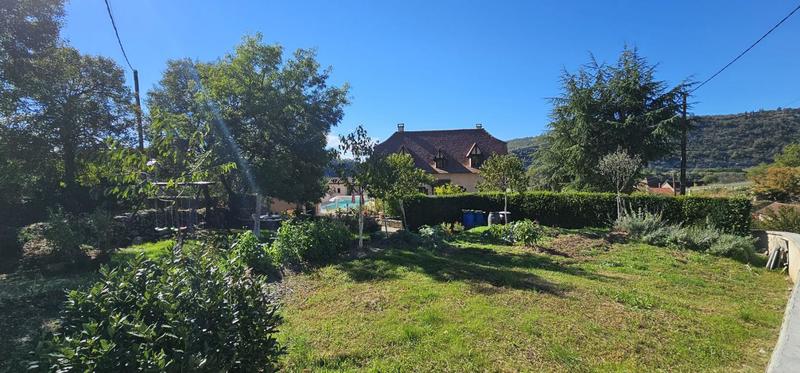 Maison - 175 m² - 8 pièces