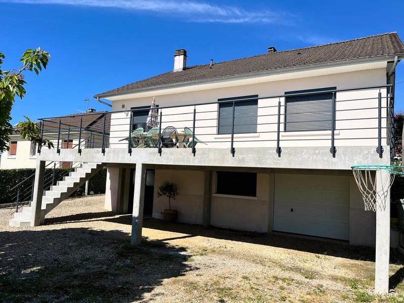 Maison - 134 m² - 6 pièces