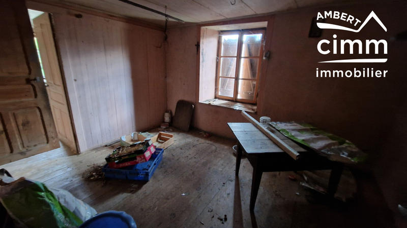 Maison - 90 m² - 6 pièces