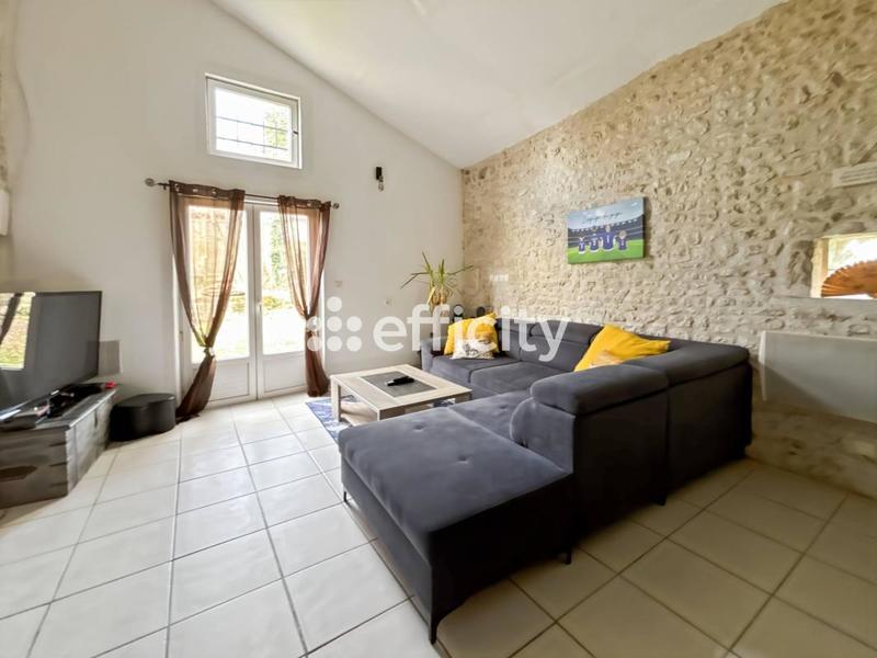 Maison - 108 m² - 4 pièces