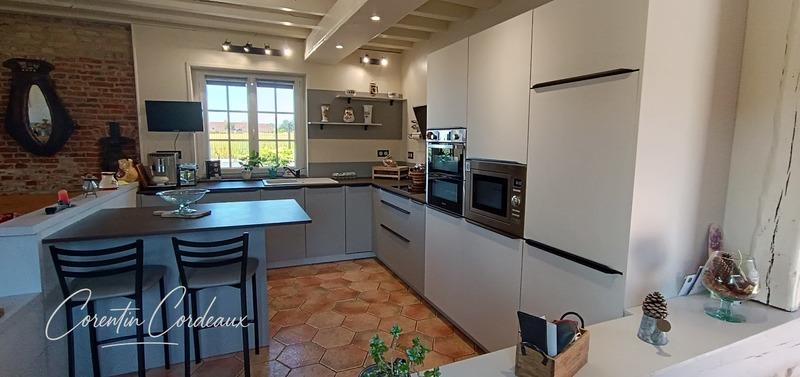 Maison - 193 m² - 8 pièces