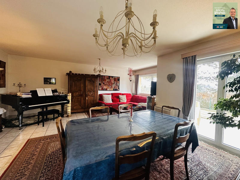 Maison - 101 m² - 5 pièces